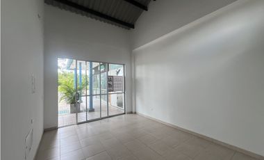 ALQUILER LOCALES EN MALL COMERCIAL VIA EL CAIMO QUINDIO