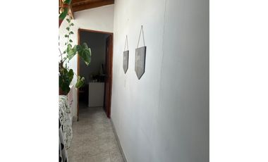 CASA UNIFAMILIAR EN VENTA SANTA MONICA PARTE ALTA (SL)