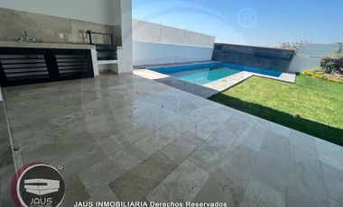Venta de casa en Lomas de Cocoyoc