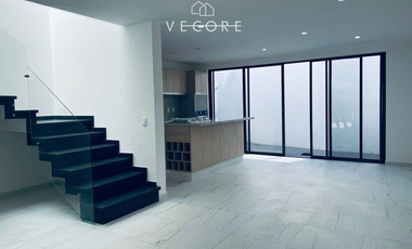 CASA EN VENTA, ALTAVISTA RESIDENCIAL, ZAPOPAN