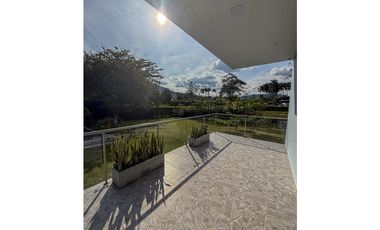 CASA CAMPRESTE AMOBLADA EN VENTA SANTAGUEDA, CALDAS