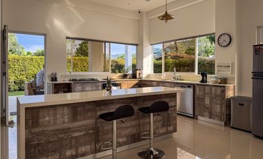 CASA CAMPRESTE AMOBLADA EN VENTA SANTAGUEDA, CALDAS