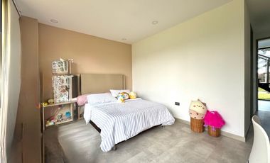 Vendo Casa campestre en Guarne. Vereda la Mosquita