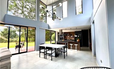 Vendo Casa campestre en Guarne. Vereda la Mosquita