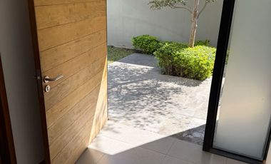 Hermosa casa en renta dentro del exclusivo fraccionamiento Diana Natura.