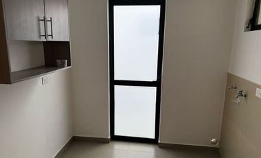 Hermosa casa en renta dentro del exclusivo fraccionamiento Diana Natura.