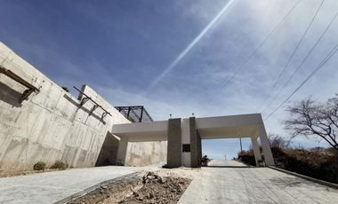 Terreno en  venta en Ajijic, Jalisco