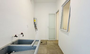 Casa en venta en privada Oasis en Conkal Yucatan.