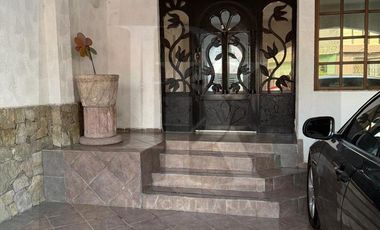 BONITA CASA EN BALCONES DE SANTO DOMINGO