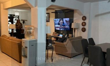 BONITA CASA EN BALCONES DE SANTO DOMINGO