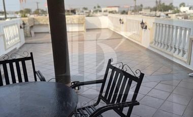 BONITA CASA EN BALCONES DE SANTO DOMINGO