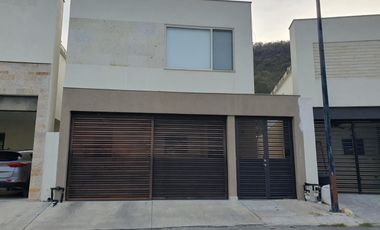 Casa en venta en Fracc Moretta en Carretera Nacioanal