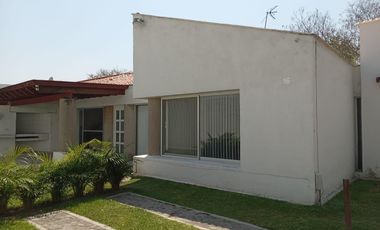 Casa en  Renta en Xochitepec, Morelos.