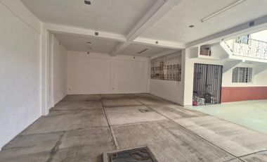 Excelente Bodega con amplios espacios