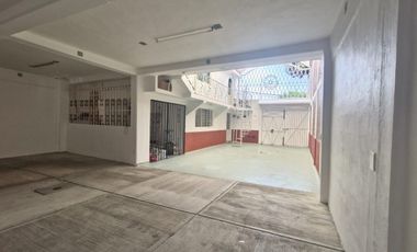 Excelente Bodega con amplios espacios