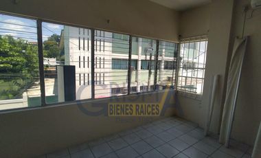 CONSULTORIO EN RENTA EN ZONA CENTRO