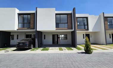 CASA NUEVA EN RENTA 3 RECAMARAS ZONA PASEO ARBOLEDAS TOLUCA