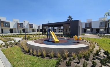 CASA NUEVA EN RENTA 3 RECAMARAS ZONA PASEO ARBOLEDAS TOLUCA