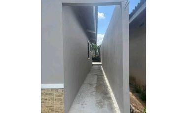 ALQUILO CASA EN LA CHORRERA RESIDENCIAL ALTOS DE ARAGUANEY 3R