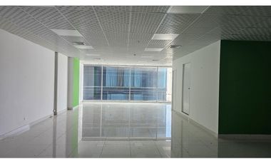 OFICINA | SORTIS | SE ALQUILA | OBARRIO| 112 M2 | SIN DIVISIONES