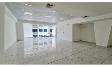 OFICINA | SORTIS | SE ALQUILA | OBARRIO| 128 M2 | SIN DIVISIONES