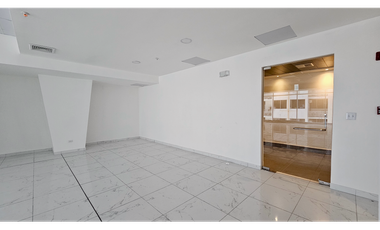 OFICINA | SORTIS | SE ALQUILA | OBARRIO| 128 M2 | SIN DIVISIONES