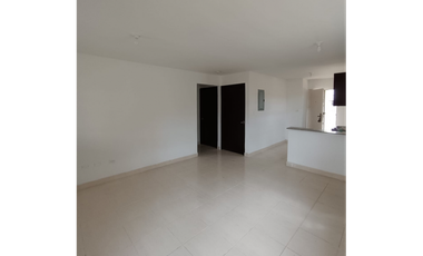 vendo o alquilo casa en Los Valles de nuevo Emperador
