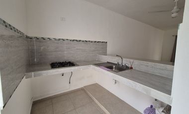 Casa NUEVA y remodelada de 2 rec en Caucel
