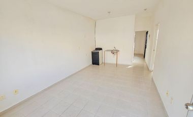 Casa · 2 Recámaras · Real Valencia · Privada con Amenidades · Alberca · Gimnasio