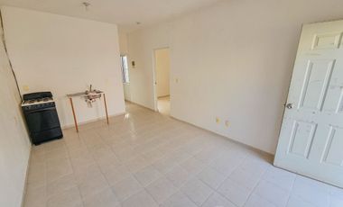 Casa · 2 Recámaras · Real Valencia · Privada con Amenidades · Alberca · Gimnasio