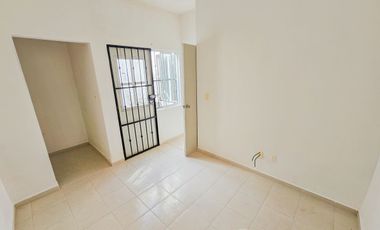 Casa · 2 Recámaras · Real Valencia · Privada con Amenidades · Alberca · Gimnasio