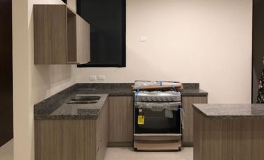 Departamento en renta  semiamueblado Montebello Mérida