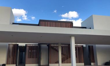 Departamento en renta  semiamueblado Montebello Mérida