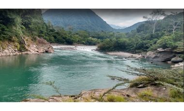 FUNDO PLANO Y FÉRTIL DE 152 HA. EN ISCOZACN - PALCAZÚ / OXAPAMPA