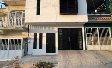 CASA EN VENTA EN JARDINES DEL PEDREGAL