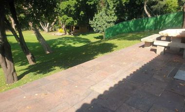 🌳 Casa en Rancho Tetela con 5,873 m² de Jardines y Amenidades$25,000,000