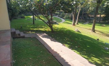 🌳 Casa en Rancho Tetela con 5,873 m² de Jardines y Amenidades$25,000,000