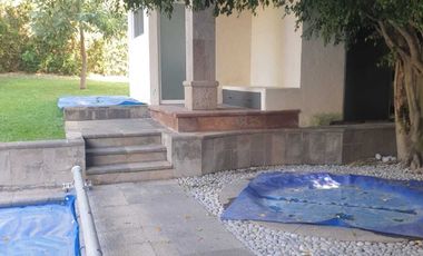 🌳 Casa en Rancho Tetela con 5,873 m² de Jardines y Amenidades$25,000,000