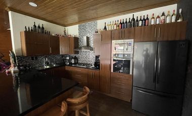 EN VENTA/RENTA EXCLUSIVA CASA TEMATICA CON ALBERCA