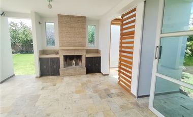 Tumbaco, Casa en Renta, 350m2, 3 Habitaciones