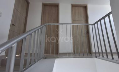 Casa en venta en conjunto cerrado: 3 Habitaciones, garaje y zona de alta valorización