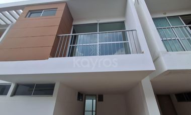 Casa en venta en conjunto cerrado: 3 Habitaciones, garaje y zona de alta valorización
