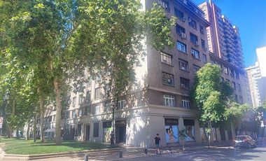 Departamento en Arriendo en Paseo Bulnes / Eleuterio Ramirez