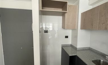 Departamento en Arriendo en Metro Carlos Valdovinos