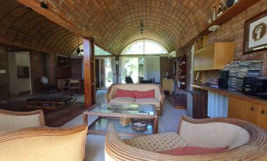 CASA 4 AMB VENTA COUNTRY EL POTRERO MERLO, PERMUTA