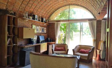 CASA 4 AMB VENTA COUNTRY EL POTRERO MERLO, PERMUTA