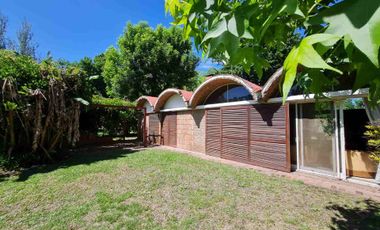 CASA 4 AMB VENTA COUNTRY EL POTRERO MERLO, PERMUTA