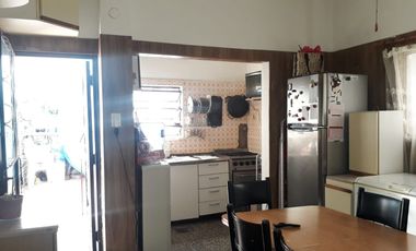 VENTA PH 2 AMB- C/COCHERA - FINANCIA