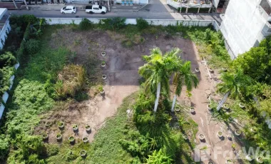 Land for sale in Phra Pathom Chedi, Nakhon Pathom