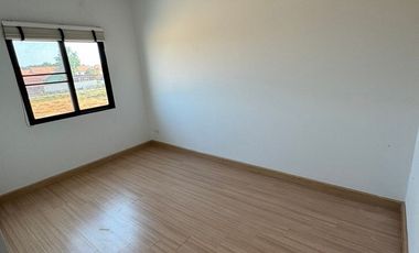 3 Bedroom Townhouse for sale at Chewa Home Wongwaen - Lamlukka